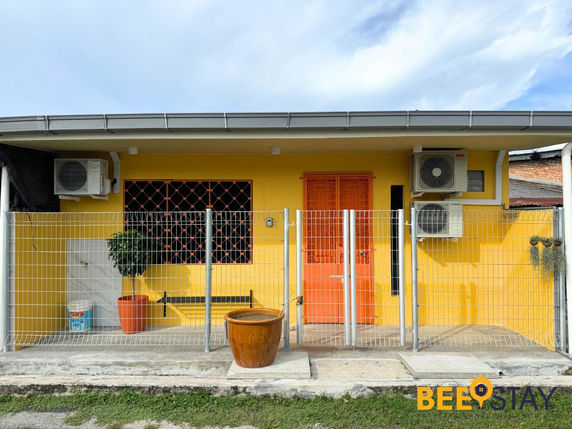 Jenjarom Modern Homestay Jenjarum Zewnętrze zdjęcie